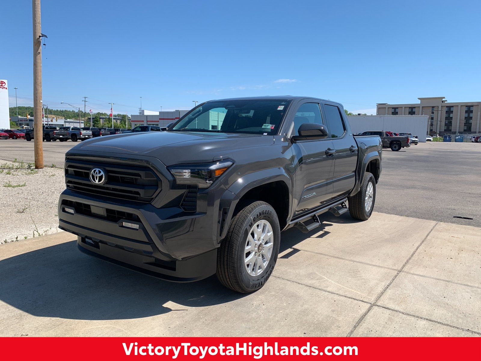 2026 Toyota Tacoma SR5 4x4 Double Cab Long Bed's photo