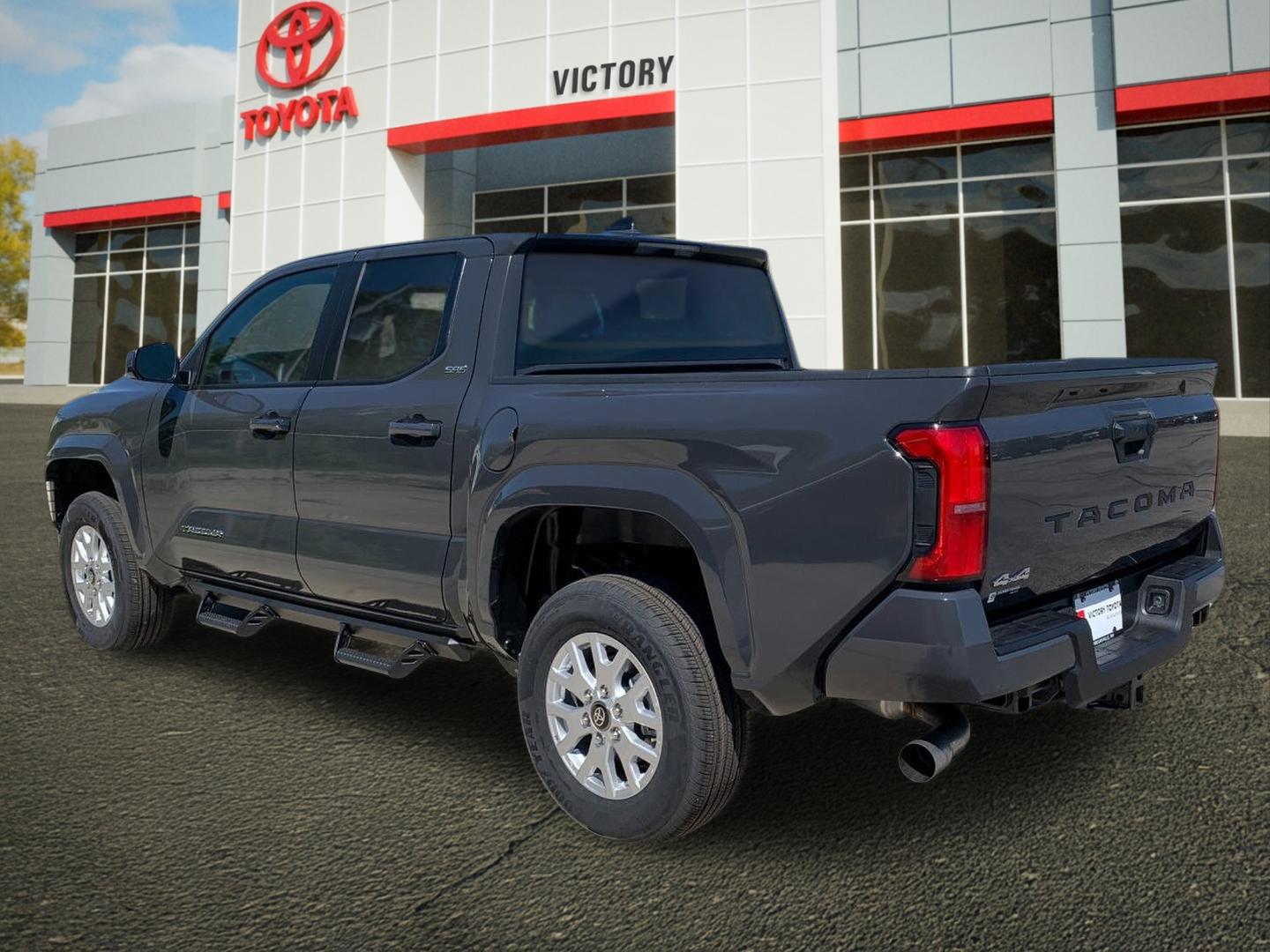 2026 Toyota Tacoma SR5 - Photo 25