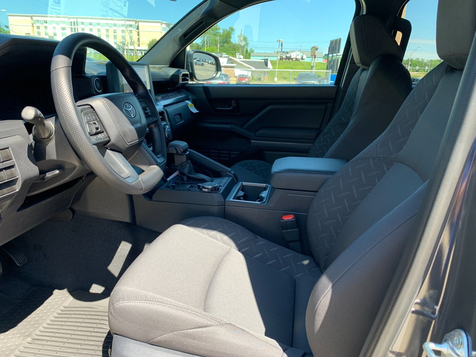 2026 Toyota Tacoma SR5 - Photo 33