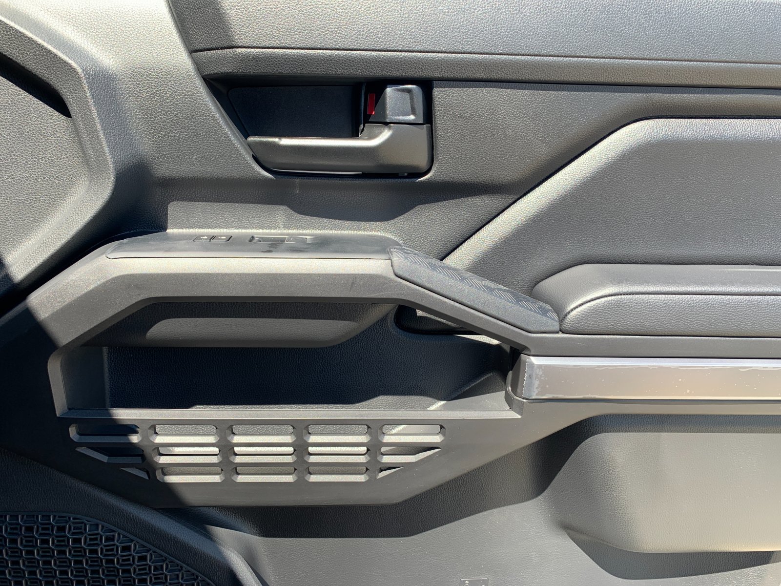 2026 Toyota Tacoma SR5 - Photo 41