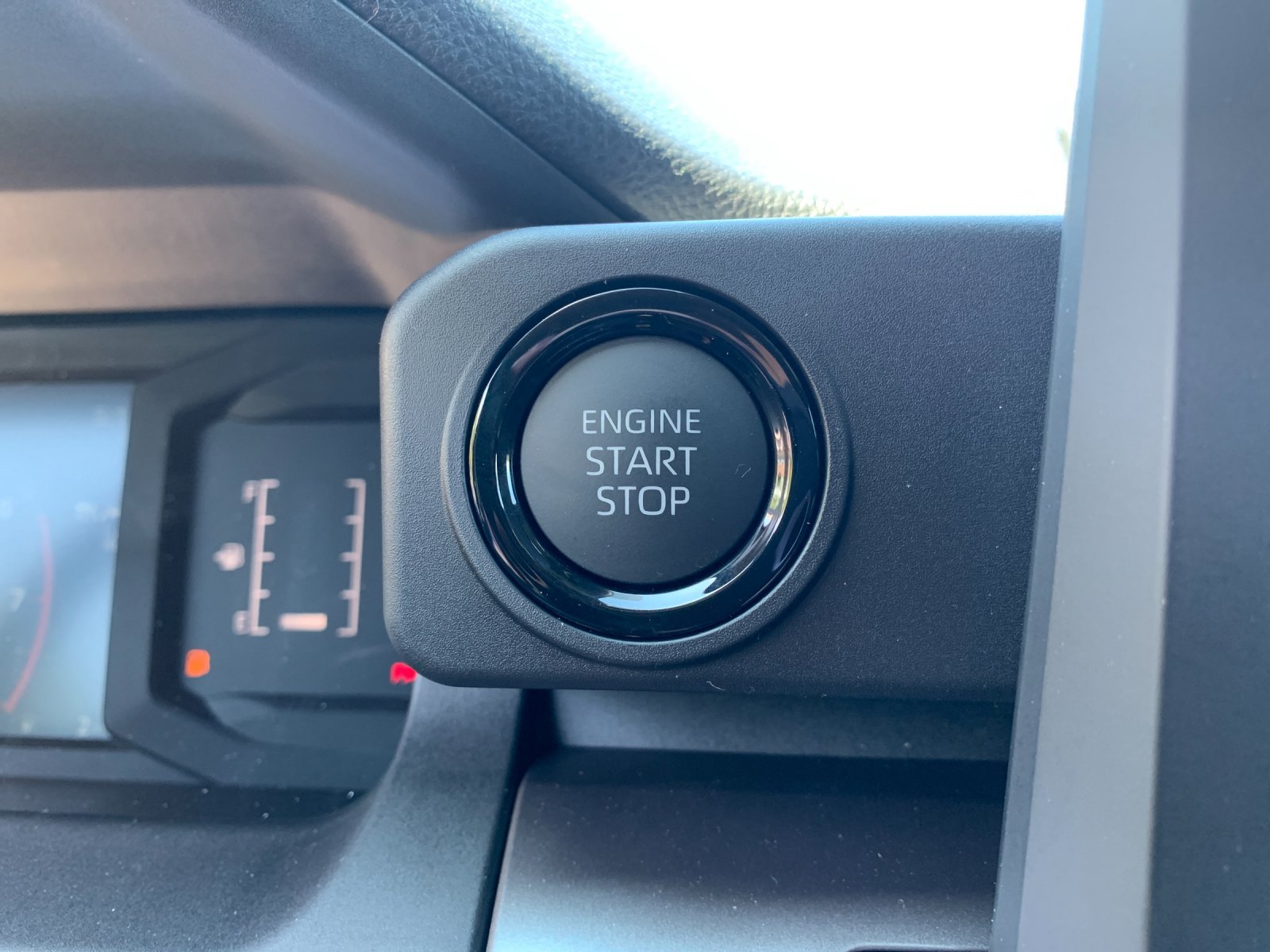 2026 Toyota Tacoma SR5 - Photo 47
