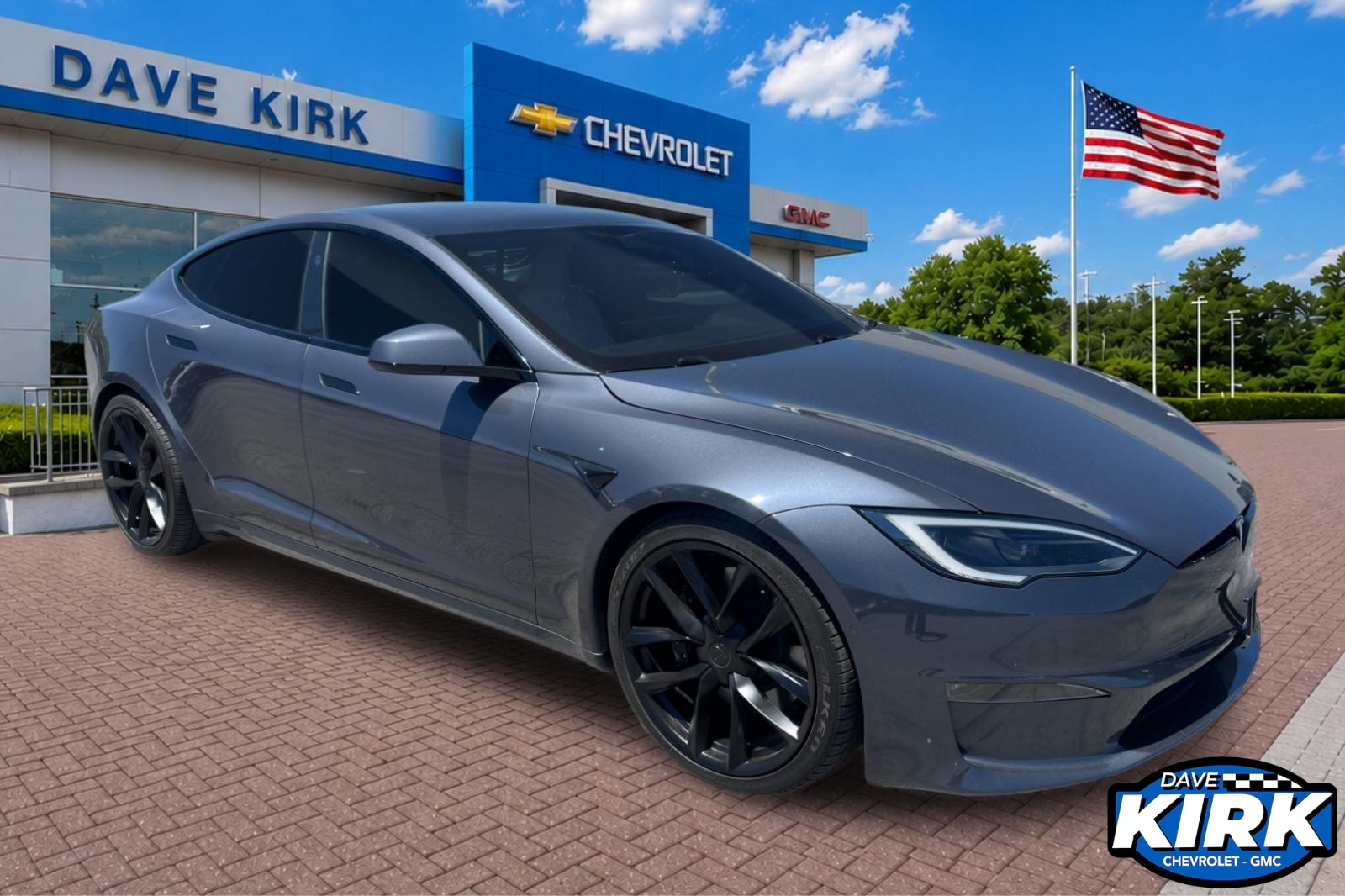 2022 Tesla Model S Plaid's photo