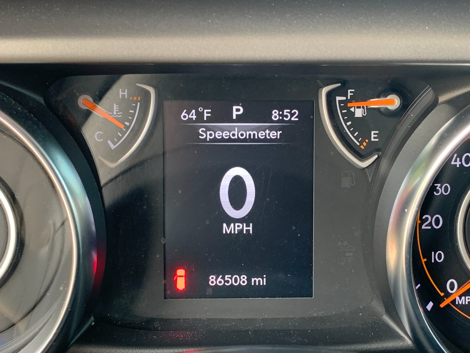 Used 2022 White Jeep Sport S image 32