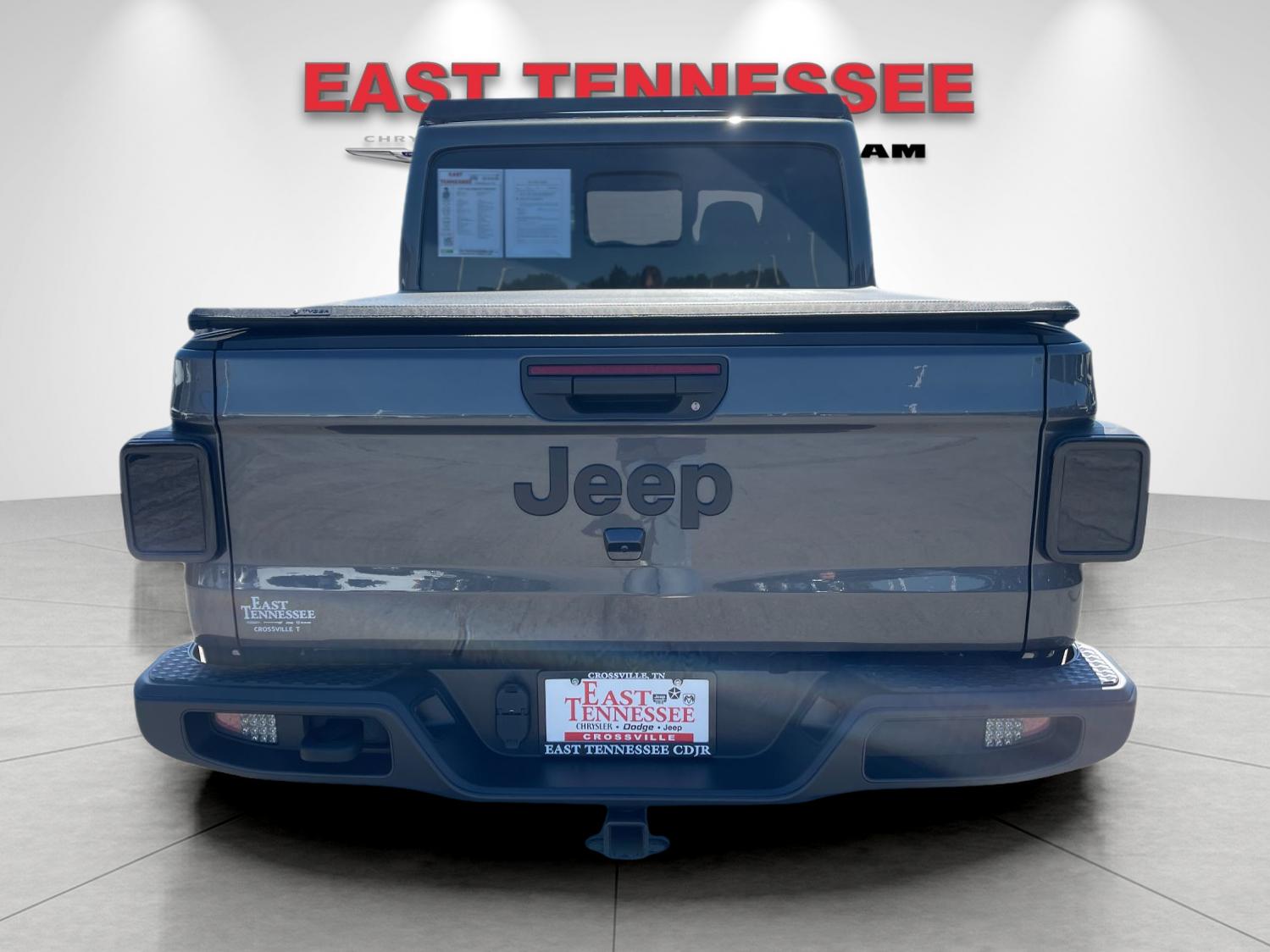 Used 2024 Gray Jeep Sport image 4
