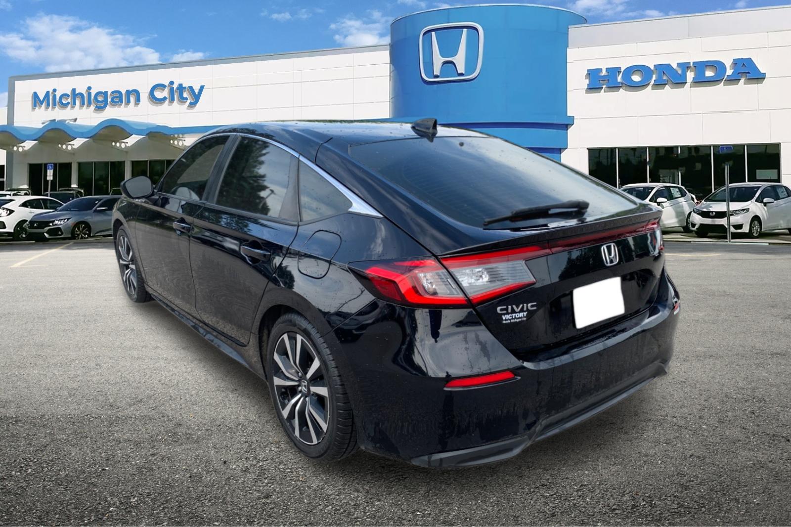 Certified Used 2022 Black Honda EX-L image 3