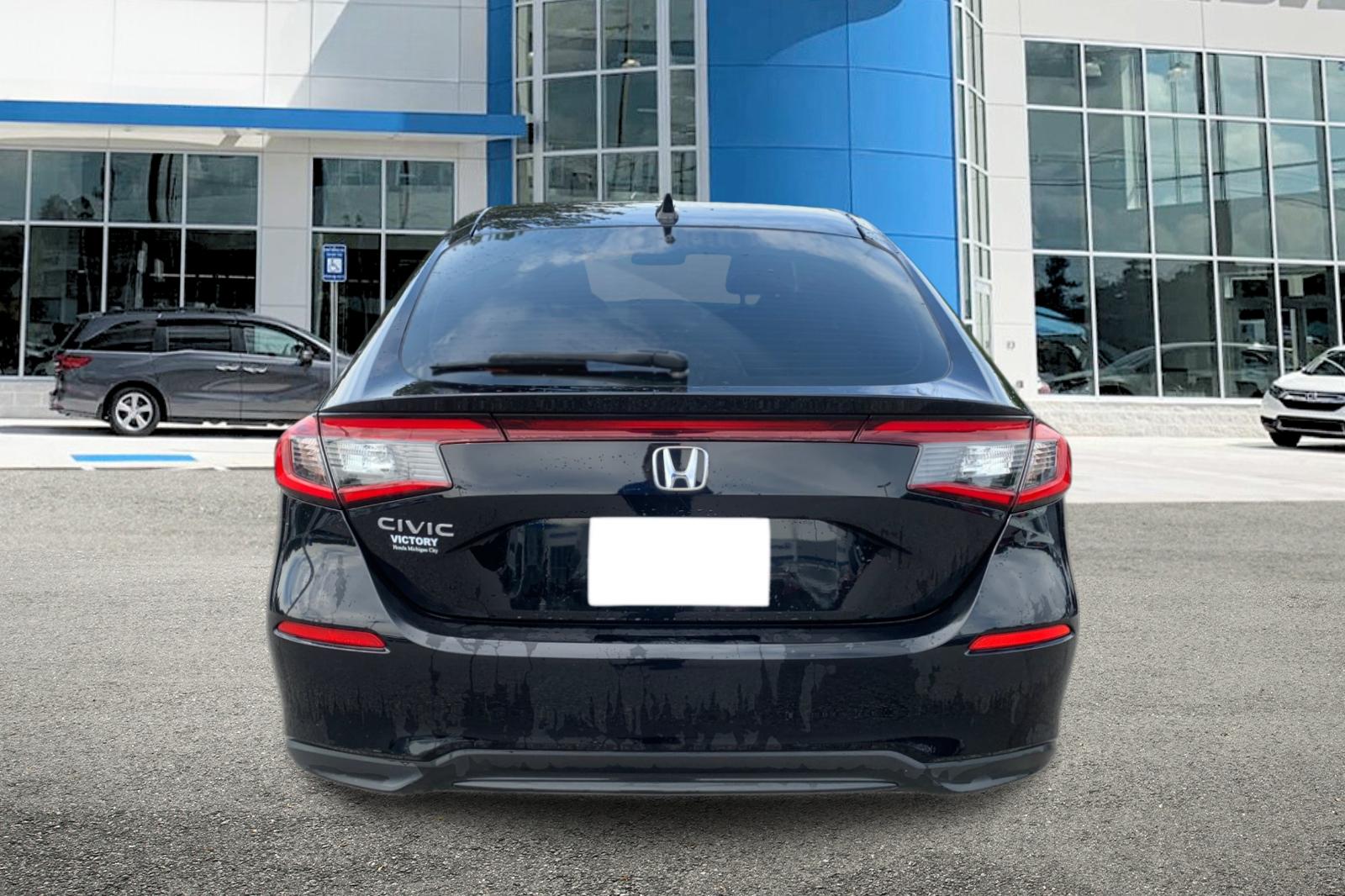 Certified Used 2022 Black Honda EX-L image 4