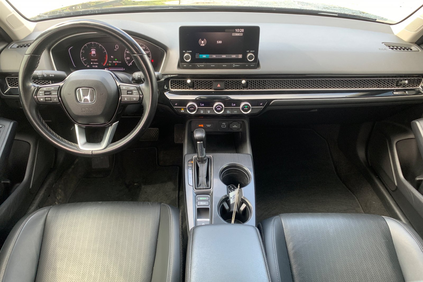 Certified Used 2022 Black Honda EX-L image 15