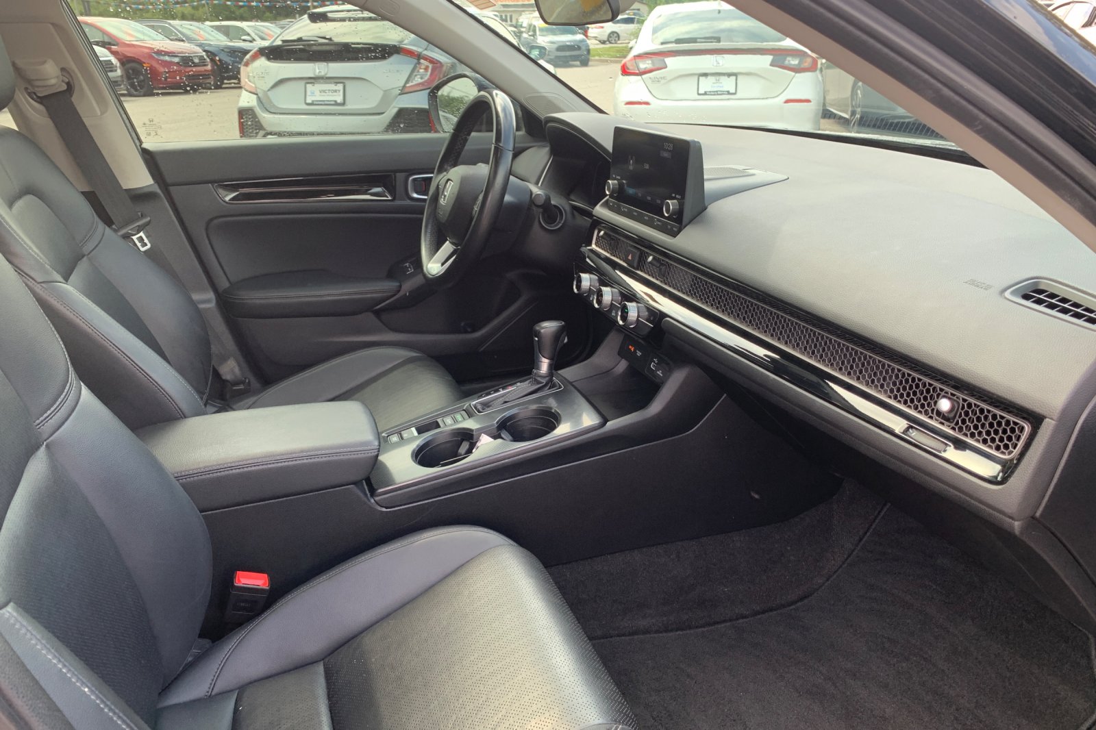 Certified Used 2022 Black Honda EX-L image 18