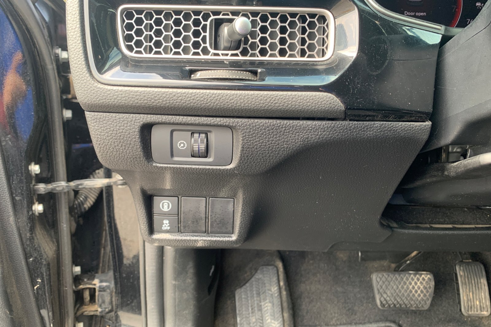 Certified Used 2022 Black Honda EX-L image 31
