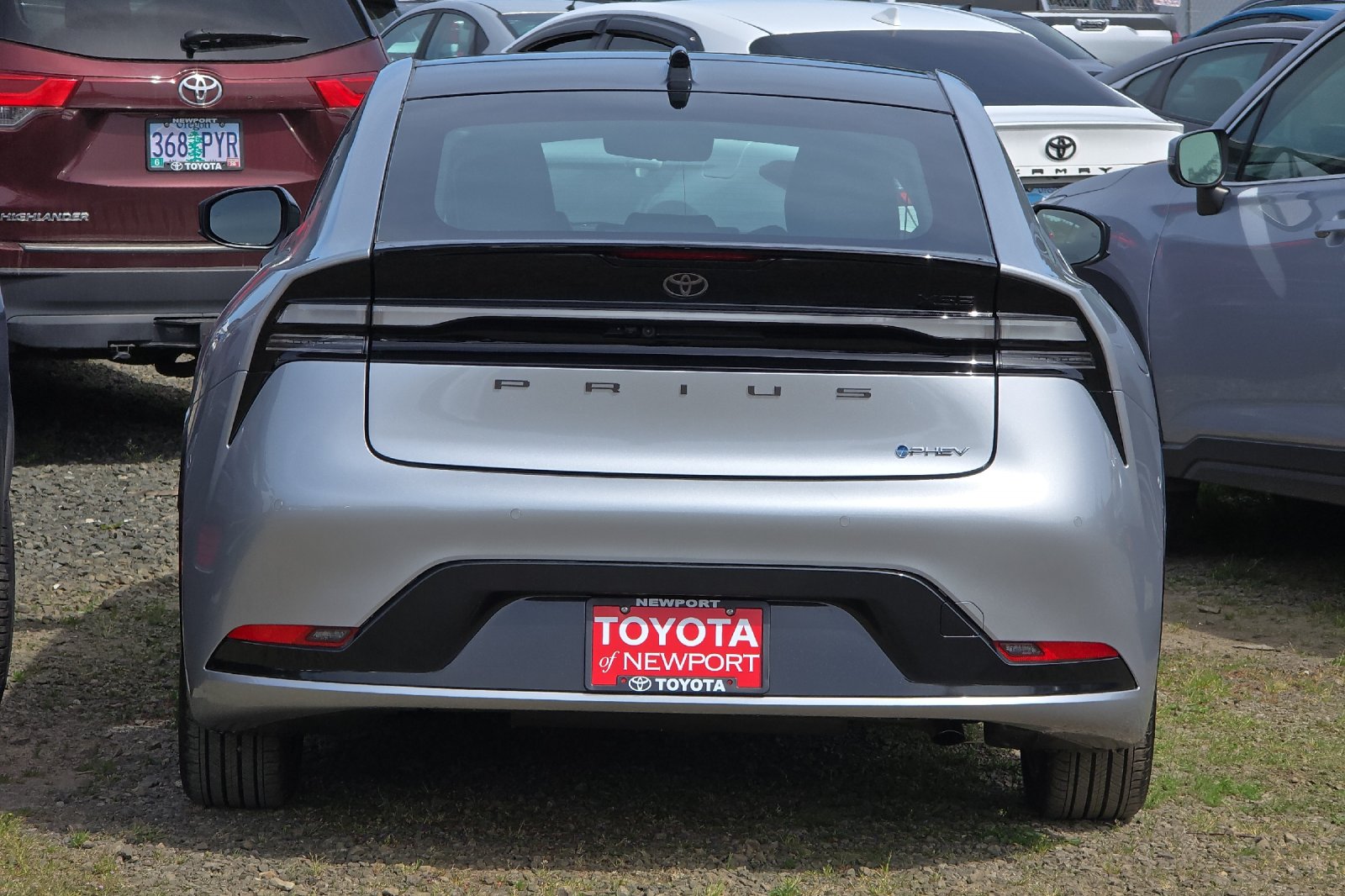 2026 Toyota Prius Plug-in Hybrid XSE Premium - Photo 5