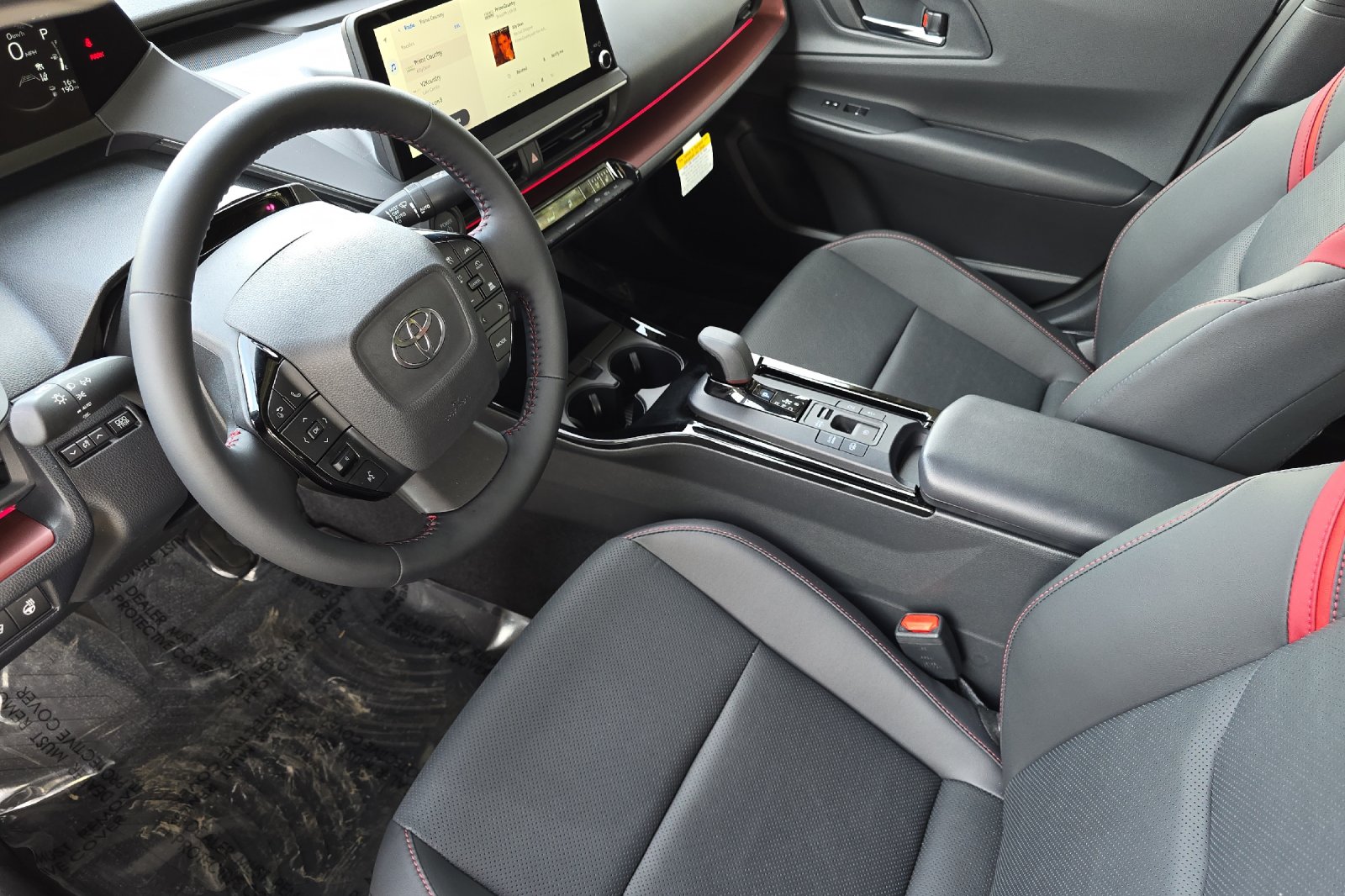 2026 Toyota Prius Plug-in Hybrid XSE Premium - Photo 7