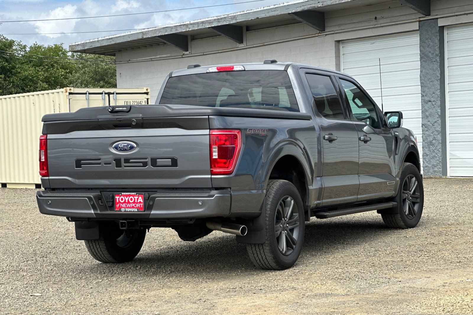 Used 2023 Gray Ford XLT Powerboost Full Hybrid image 4