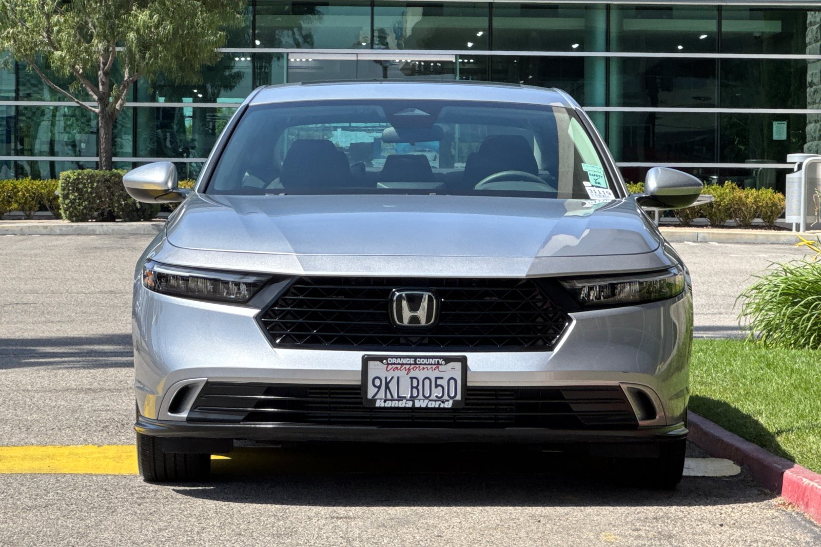 Certified Used 2024 Solar Silver Metallic Honda 1.5T EX image 9
