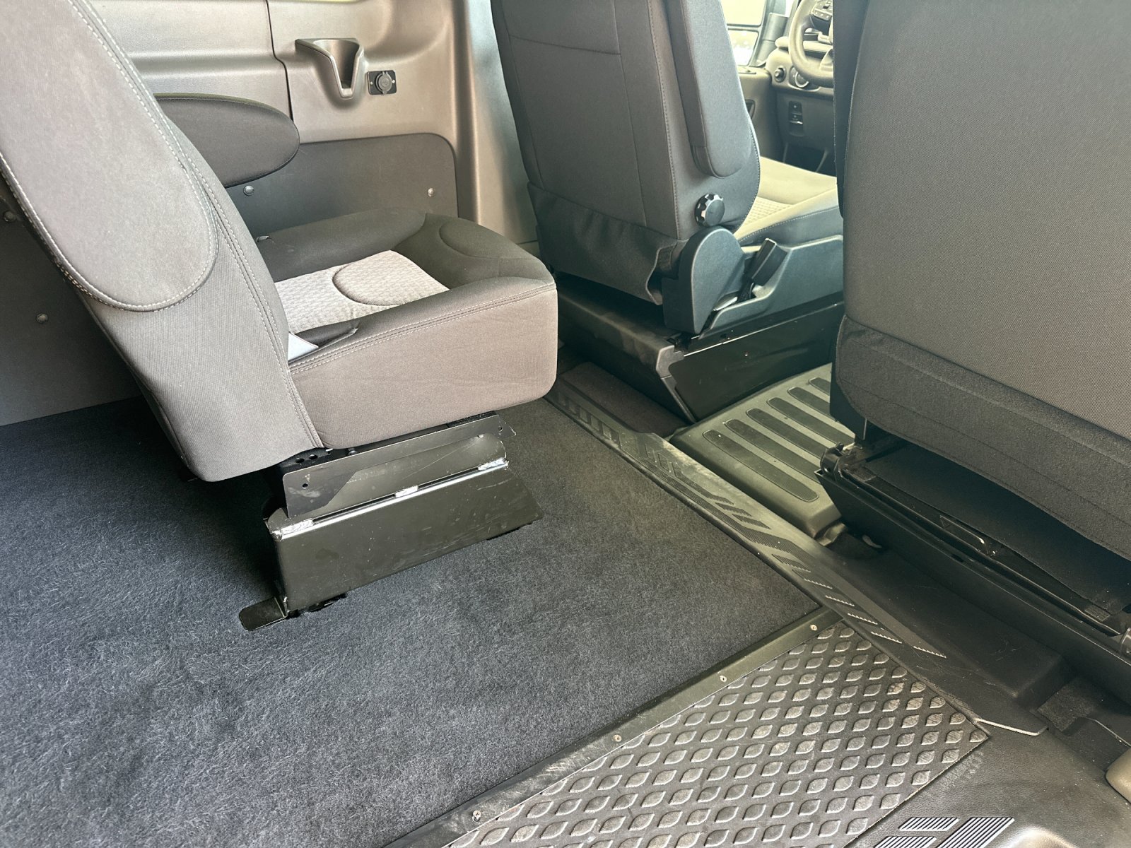 Used 2022 White Ford XLT image 11
