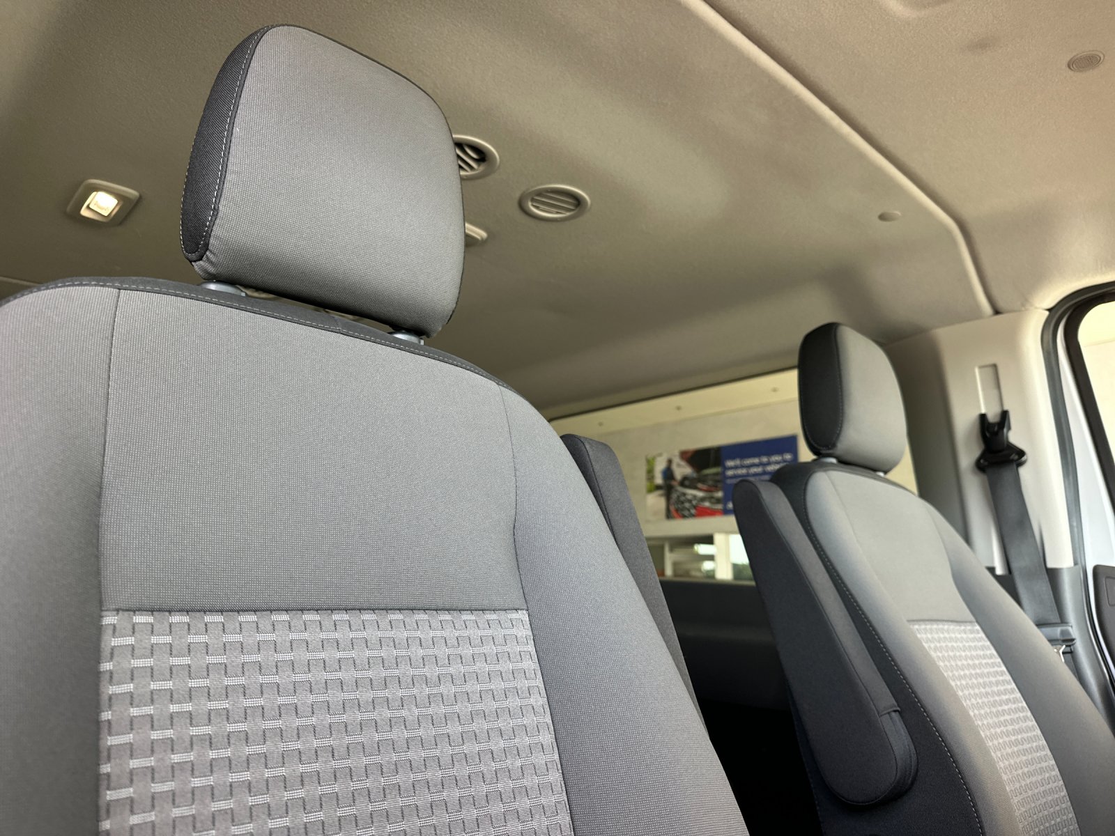 Used 2022 White Ford XLT image 17