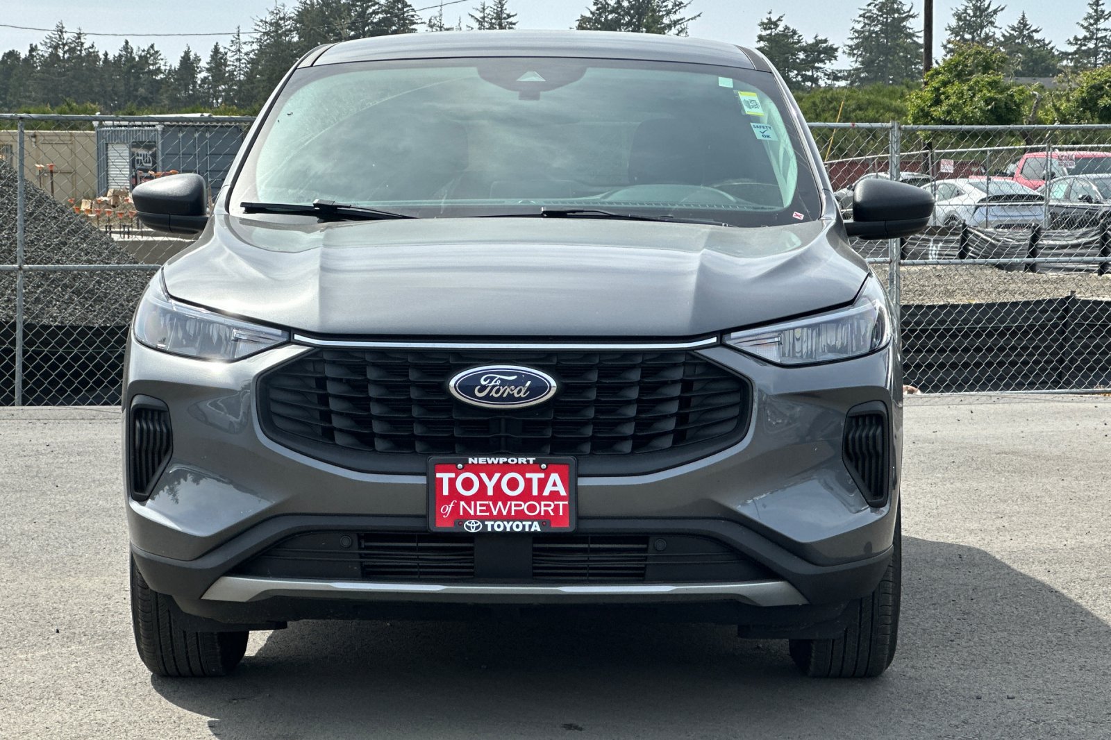 Used 2025 Gray Ford Active image 6
