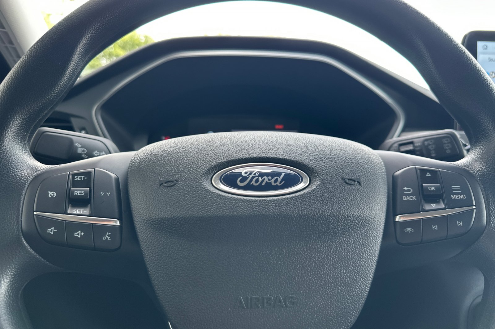 Used 2025 Gray Ford Active image 20