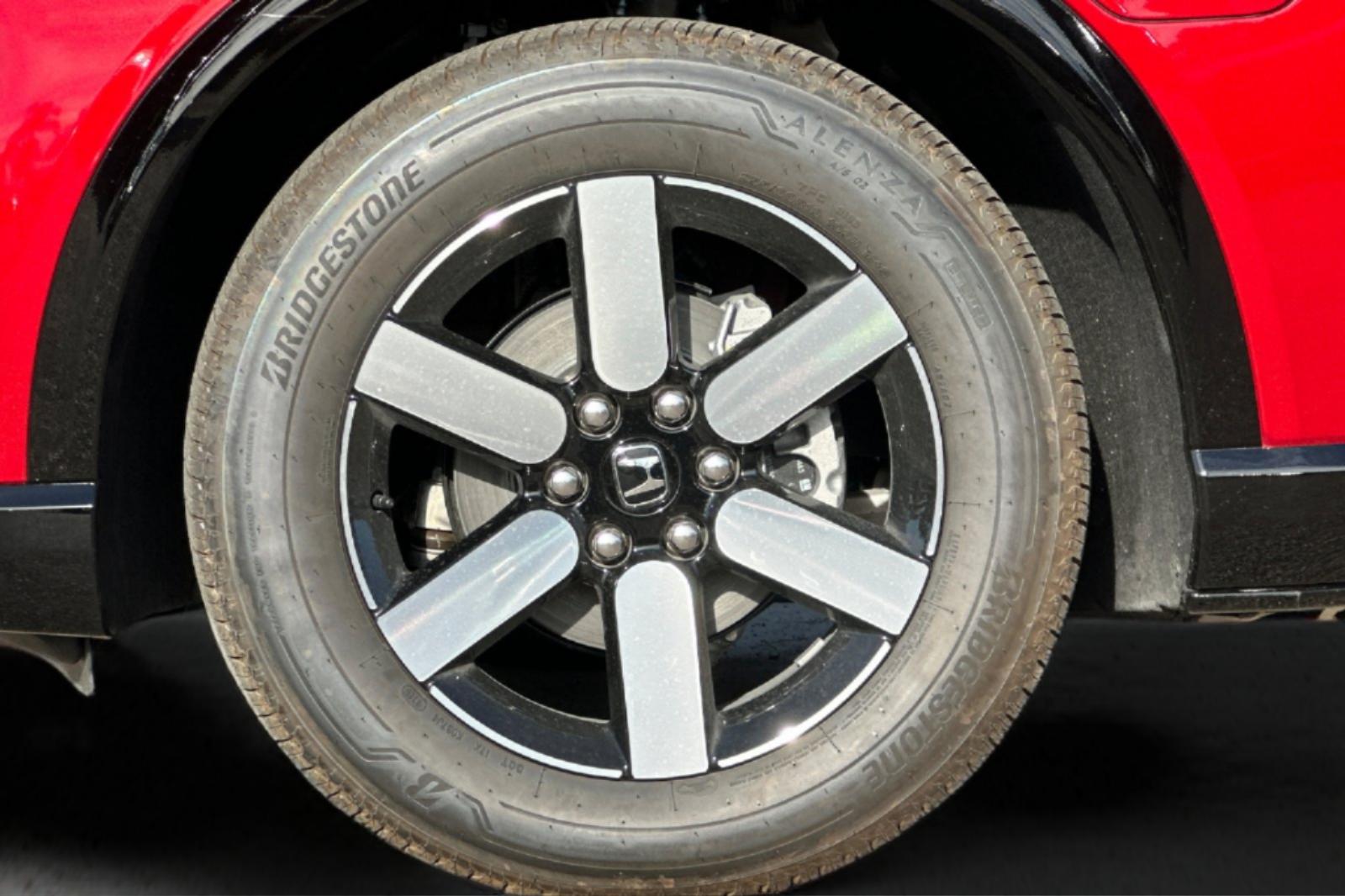 New 2026 Scarlet Red Metallic Honda Touring image 33