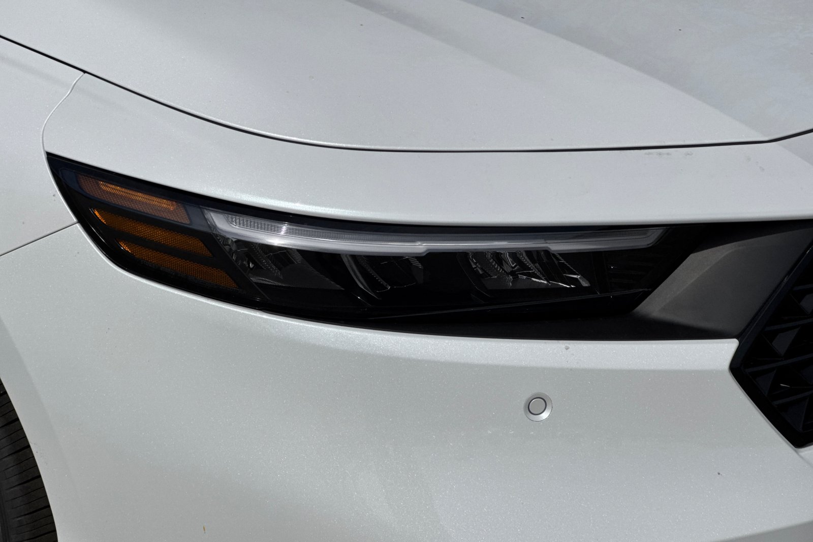 New 2026 Platinum White Pearl Honda EX-L image 29