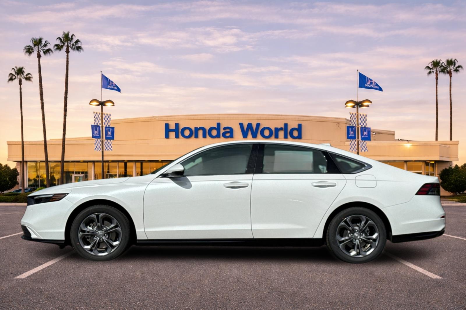New 2026 Platinum White Pearl Honda EX-L image 7