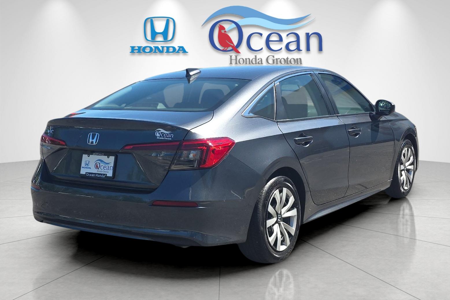 Used 2023 Meteorite Gray Metallic Honda LX image 3