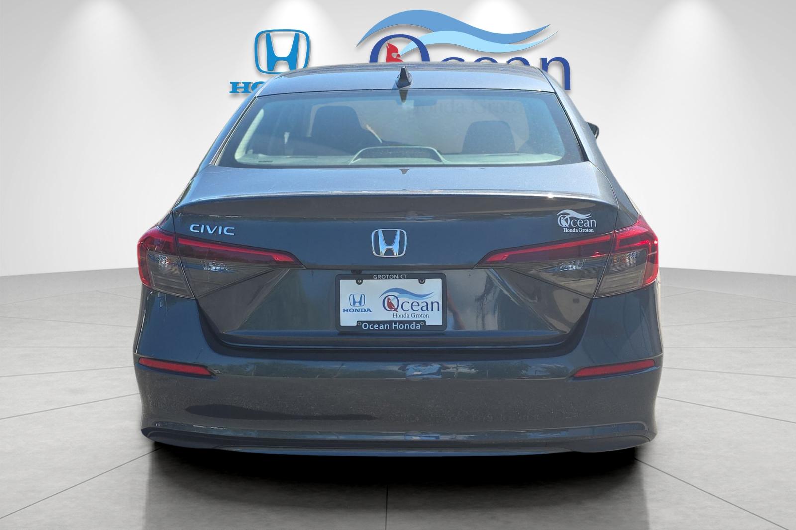 Used 2023 Meteorite Gray Metallic Honda LX image 4