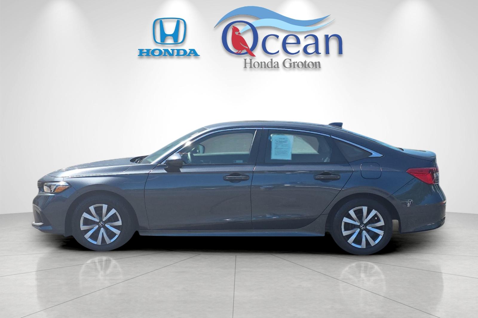 Used 2023 Meteorite Gray Metallic Honda LX image 6