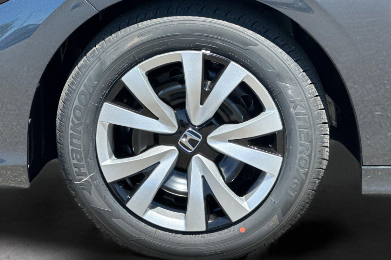 New 2026 Meteorite Gray Metallic Honda LX image 30