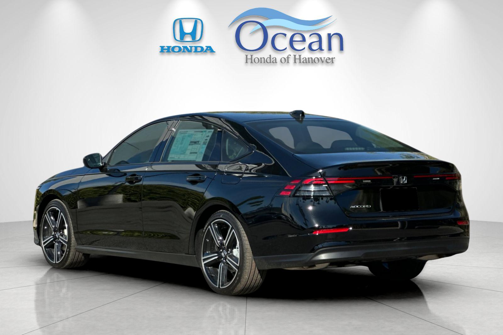 New 2026 Crystal Black Pearl Honda SE image 3
