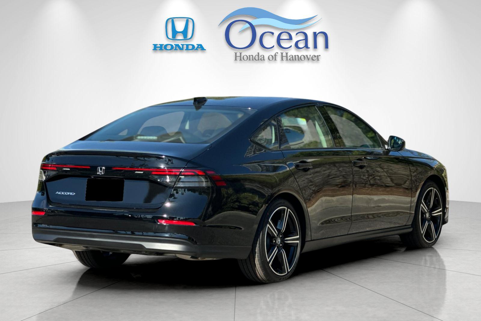 New 2026 Crystal Black Pearl Honda SE image 5