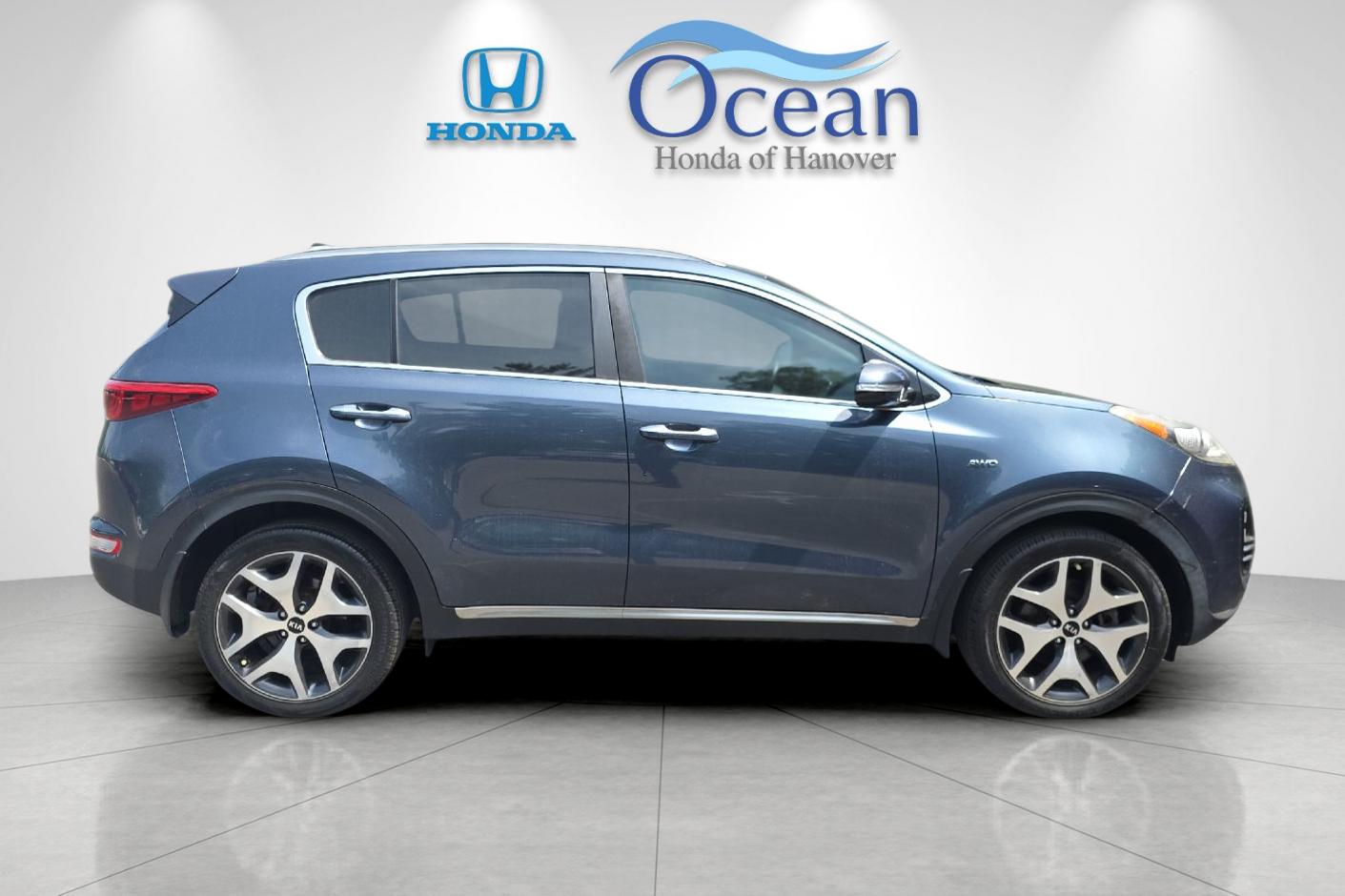 Used 2017 Kia Sportage SX with VIN KNDPRCA6XH7183841 for sale in Hanover, MA