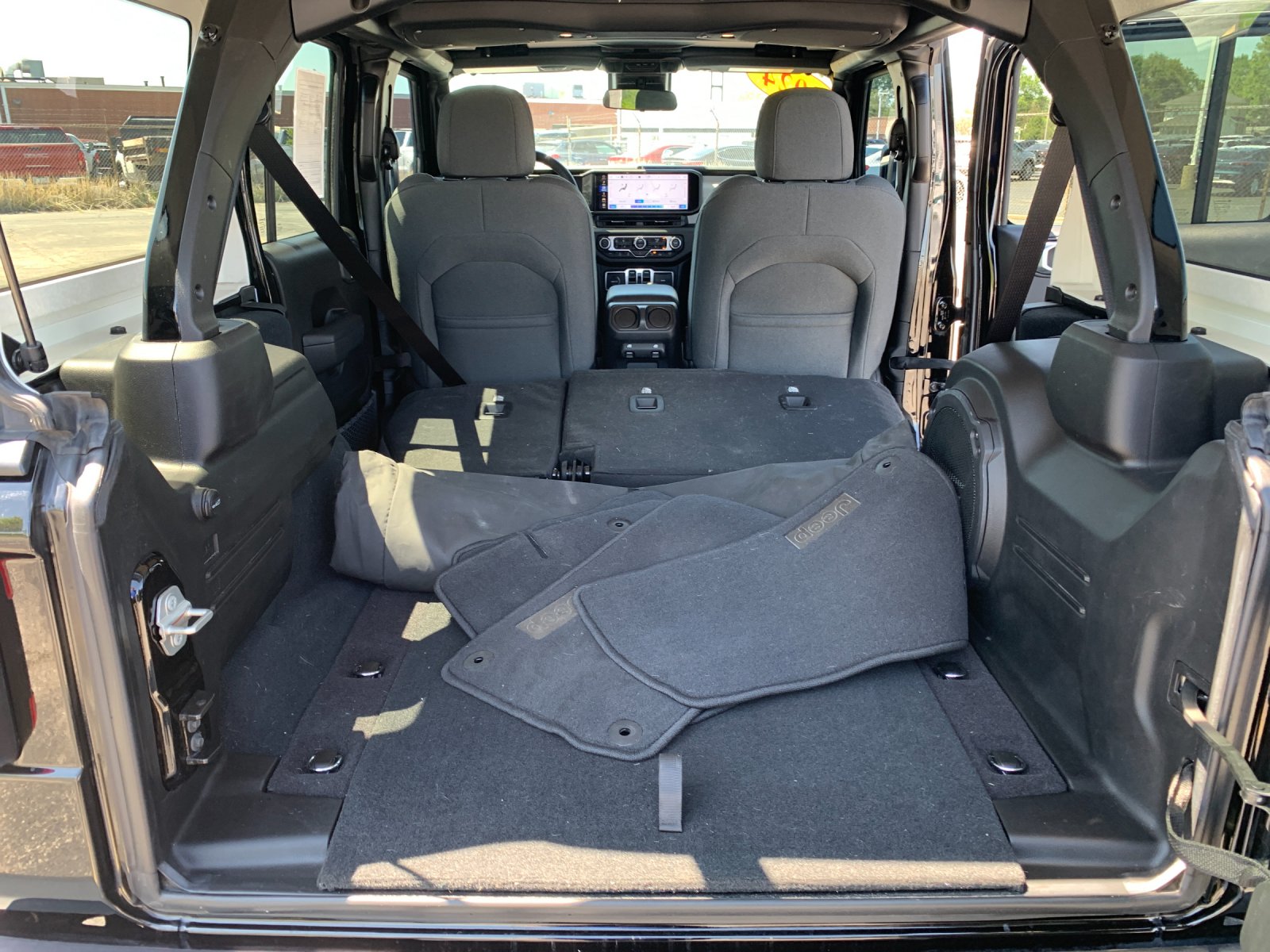 Used 2024 Black Clearcoat Jeep Sport S image 18