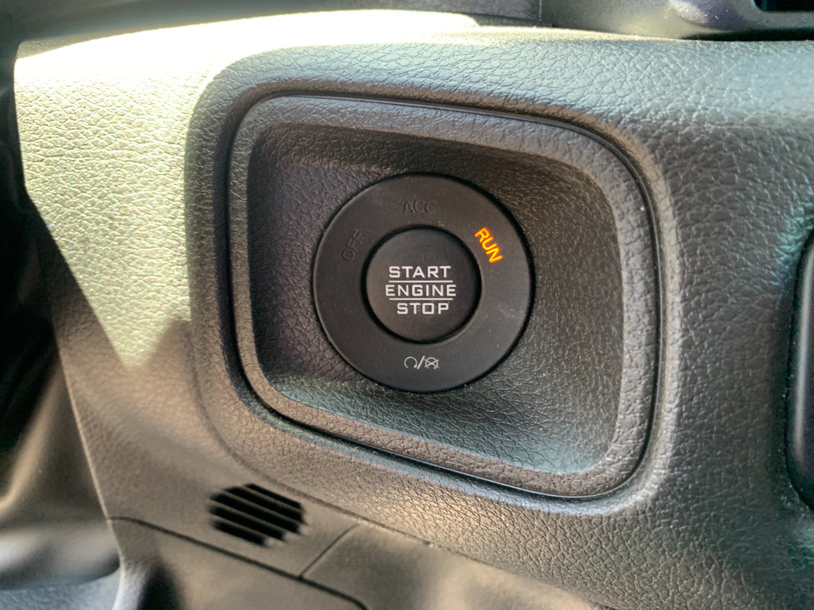 Used 2024 Black Clearcoat Jeep Sport S image 25