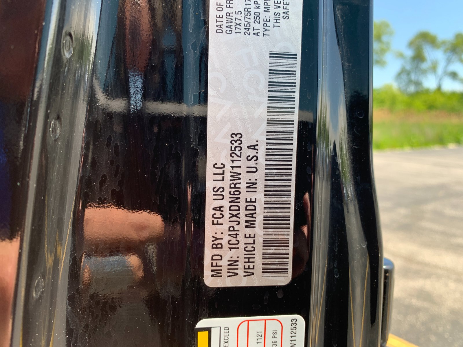 Used 2024 Black Clearcoat Jeep Sport S image 33