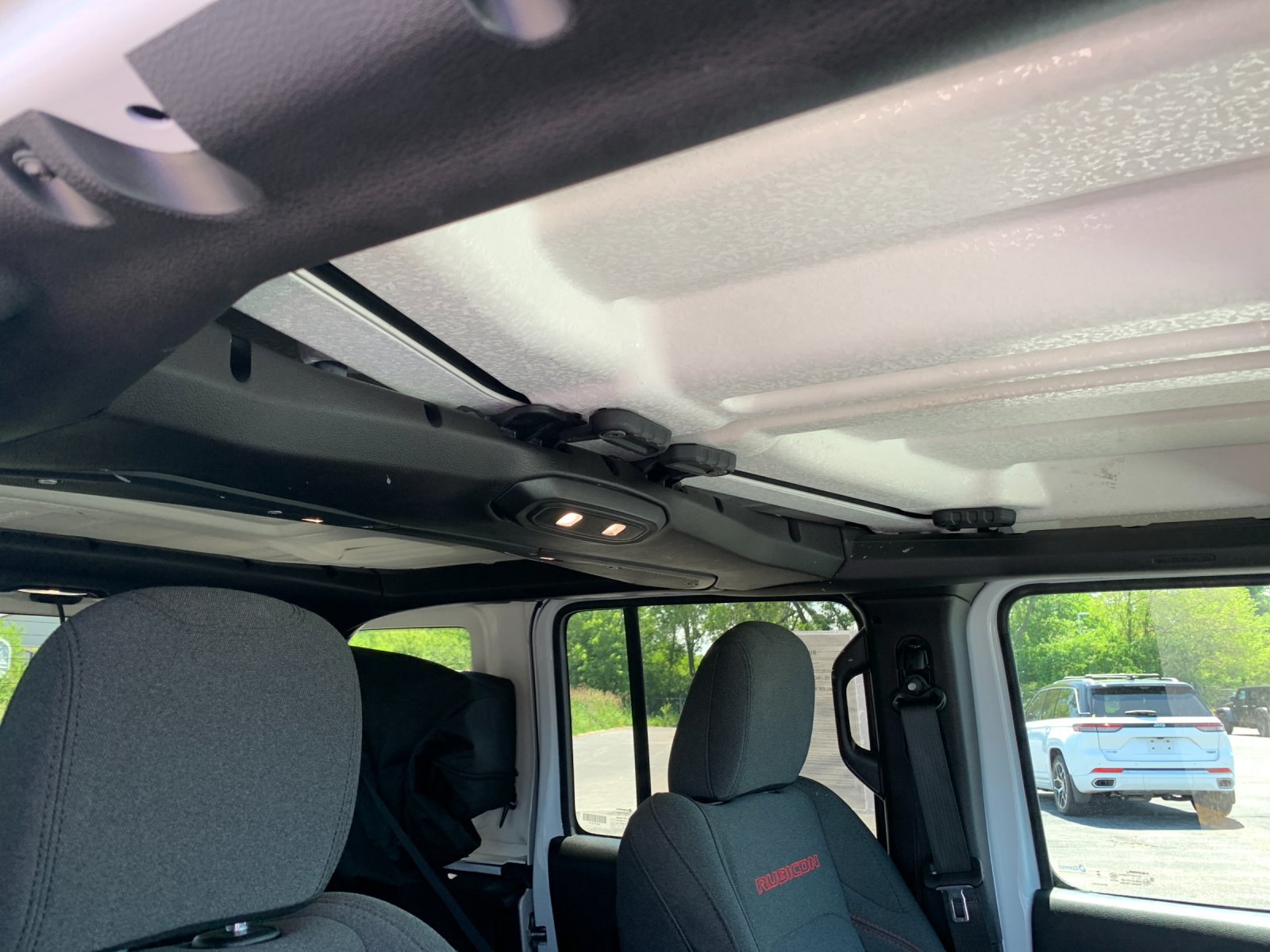 2025 Jeep Wrangler 4-Door Rubicon - Photo 19