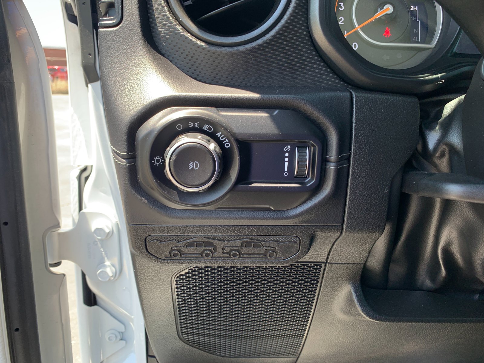 2025 Jeep Wrangler 4-Door Rubicon - Photo 31