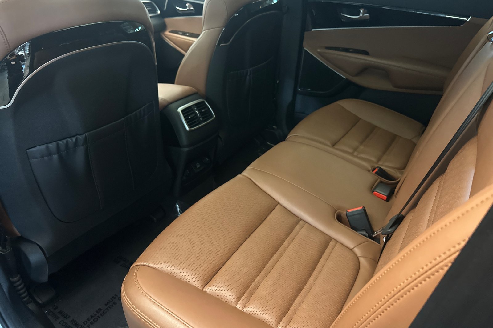 Used 2019 White Kia SX Limited image 12
