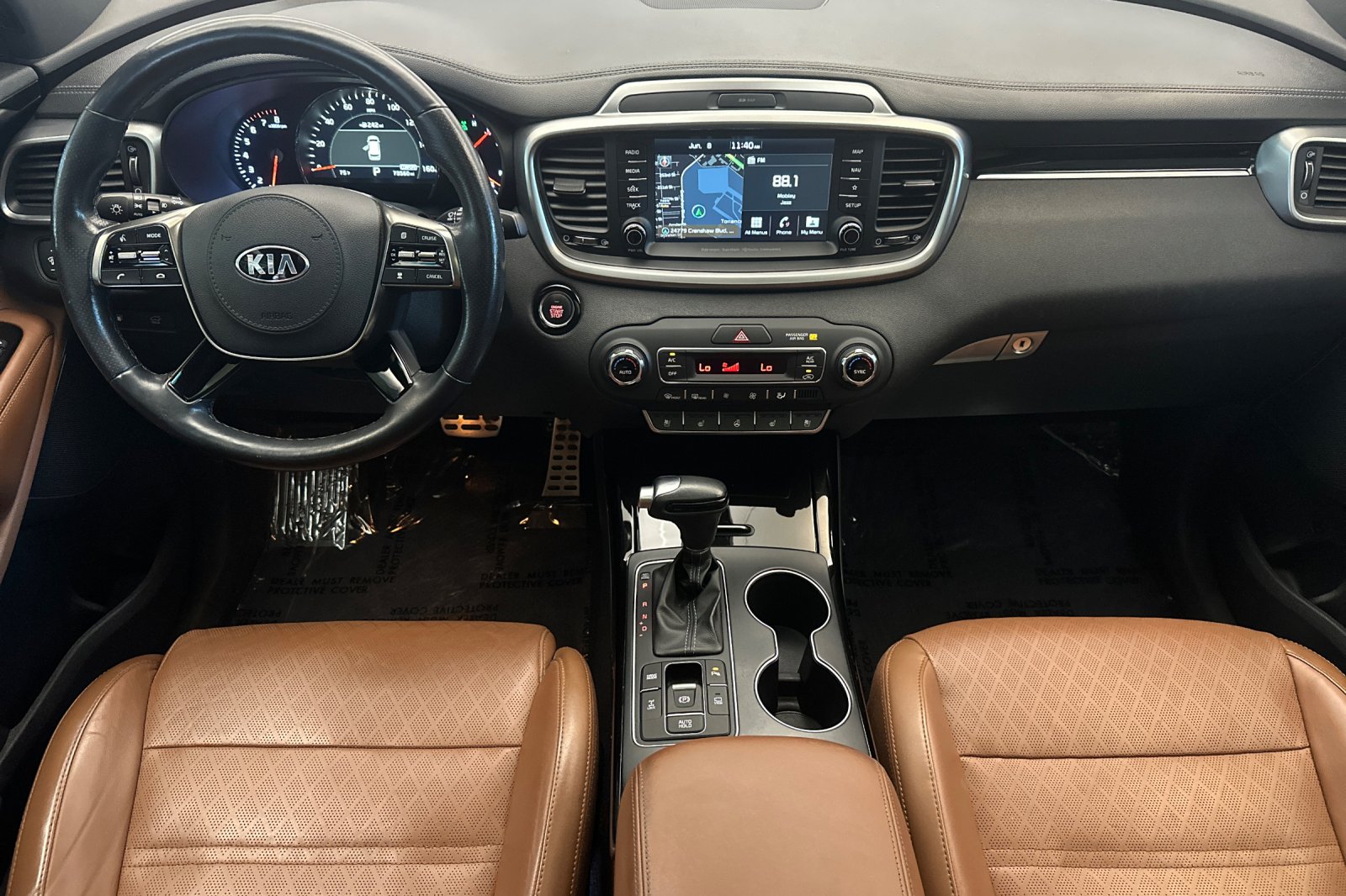 Used 2019 White Kia SX Limited image 13