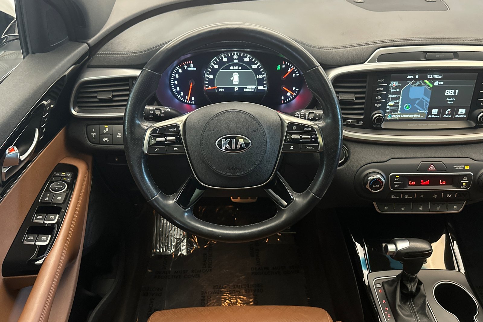 Used 2019 White Kia SX Limited image 14