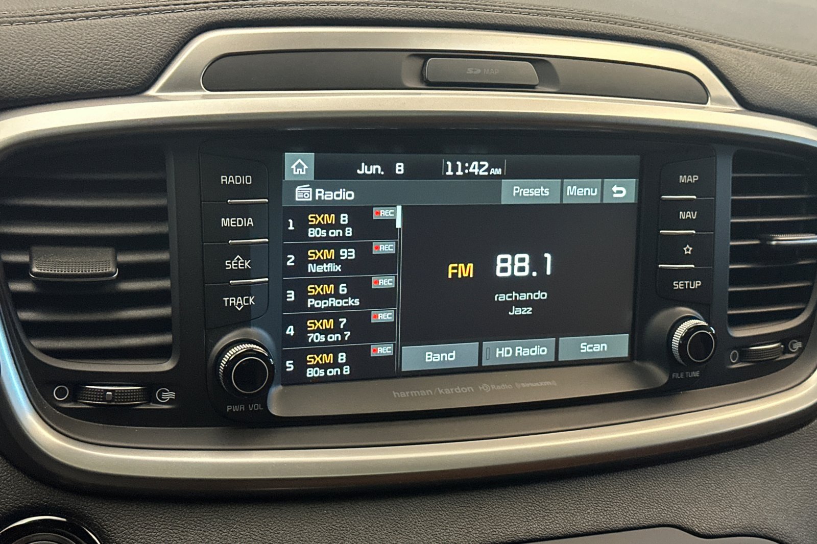 Used 2019 White Kia SX Limited image 18