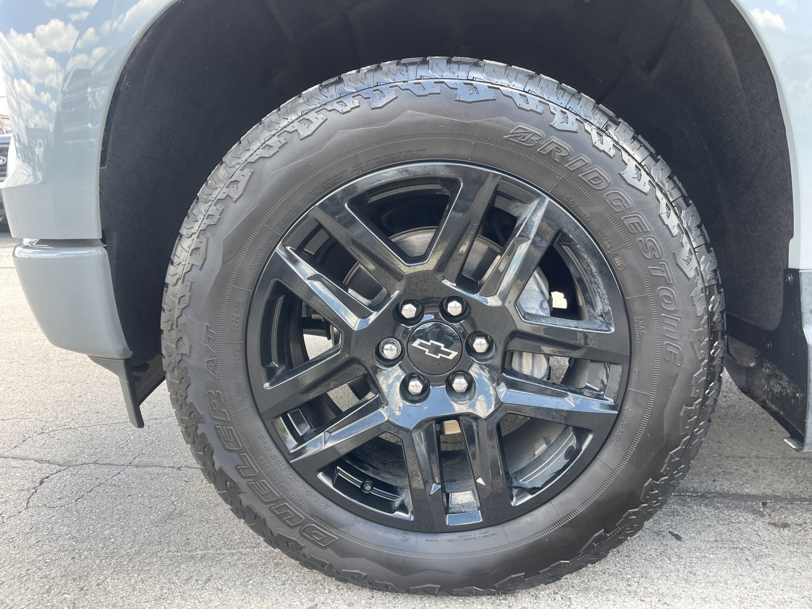 Used 2024 Slate Gray Metallic Chevrolet RST image 31