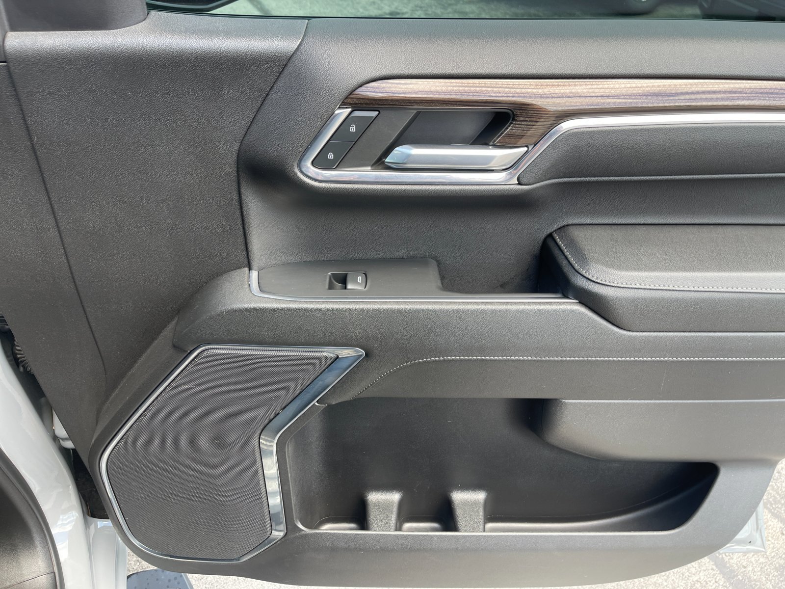 Used 2024 Slate Gray Metallic Chevrolet RST image 18