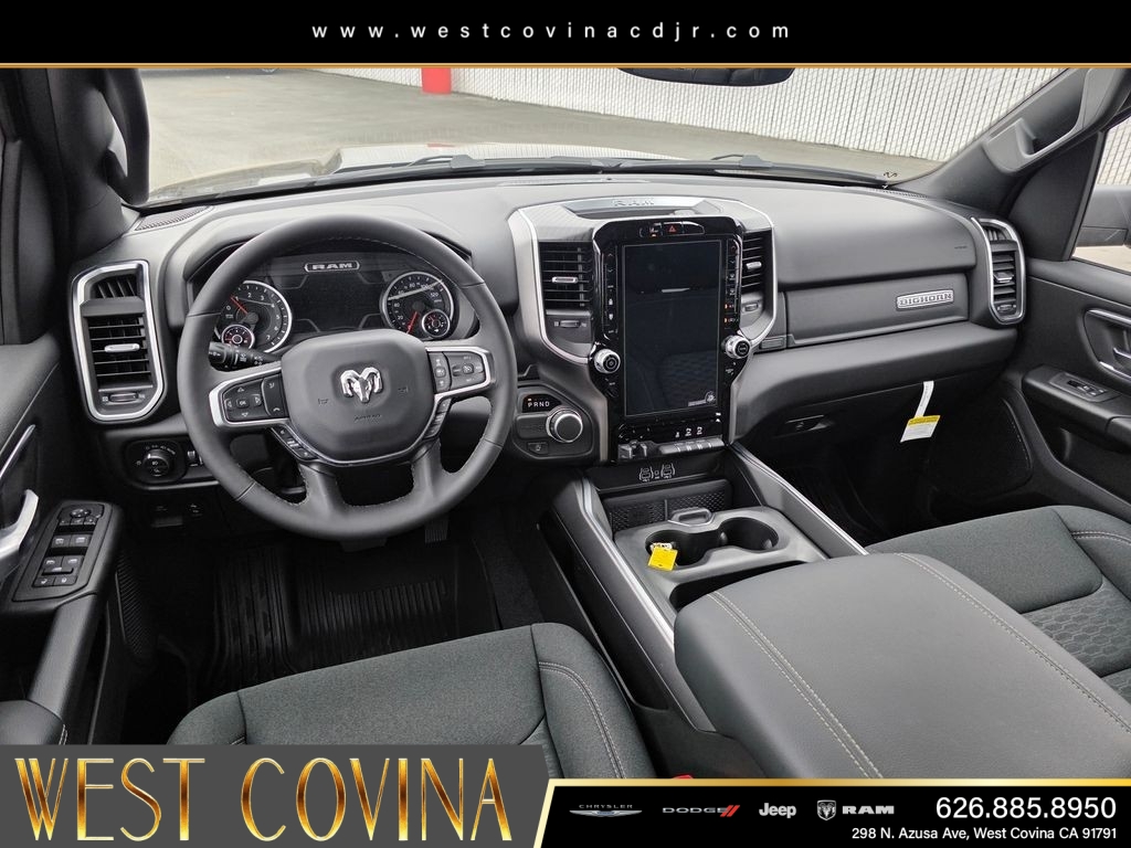 New 2026 Diamond Black Crystal Pearl-Coat Exterior Paint RAM Big Horn/Lone Star image 11