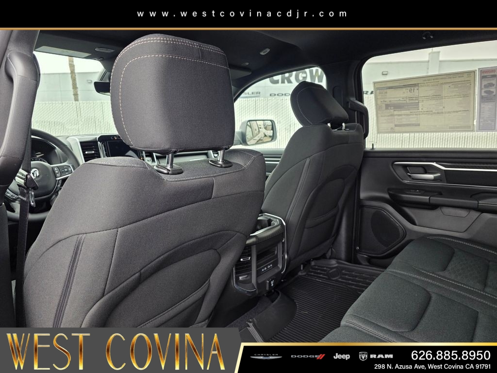 New 2026 Diamond Black Crystal Pearl-Coat Exterior Paint RAM Big Horn/Lone Star image 12
