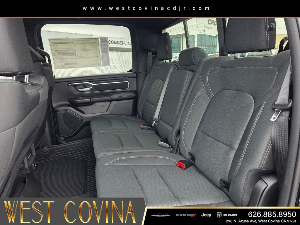 New 2026 Diamond Black Crystal Pearl-Coat Exterior Paint RAM Big Horn/Lone Star image 13