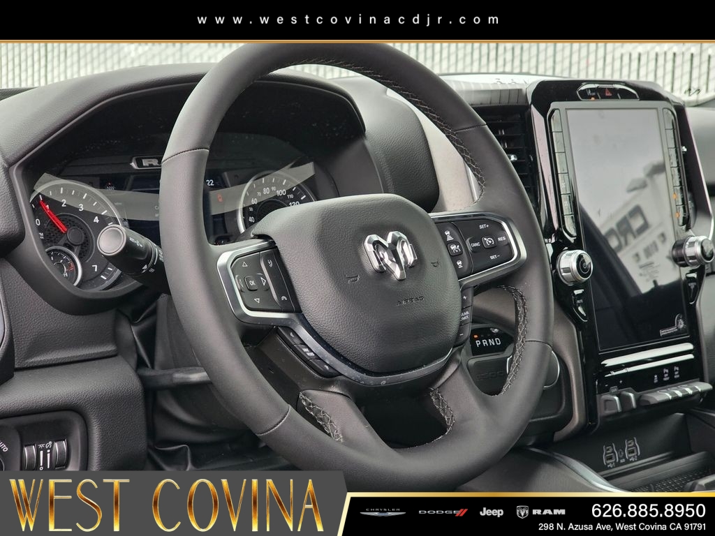 New 2026 Diamond Black Crystal Pearl-Coat Exterior Paint RAM Big Horn/Lone Star image 16