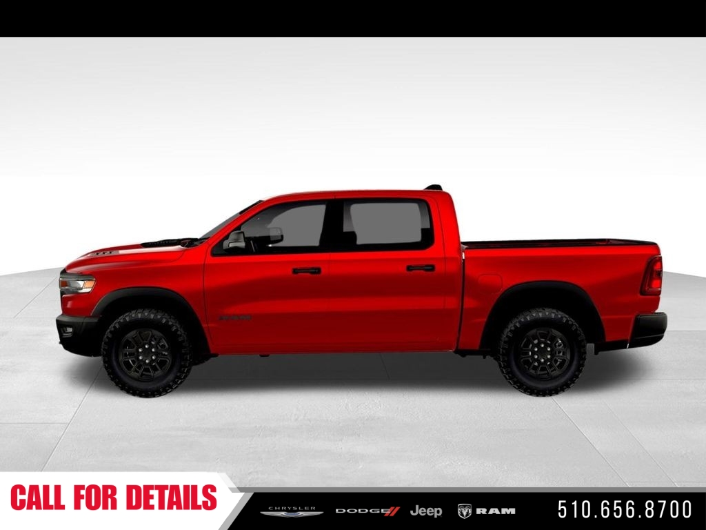 New 2026 Molten Red Pearl-Coat Exterior Paint RAM Rebel image 3