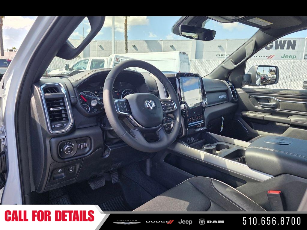 New 2026 Ivory White Tri-Coat Pearl-Coat Exterior Paint RAM Laramie image 17