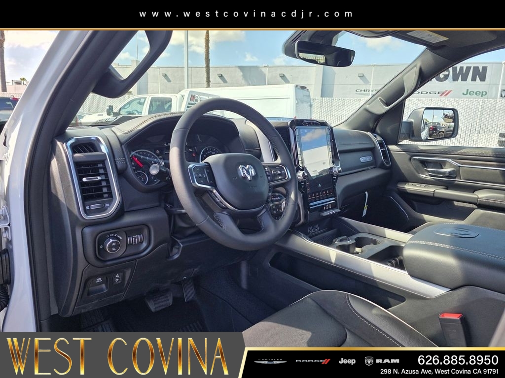 New 2026 Ivory White Tri-Coat Pearl-Coat Exterior Paint RAM Laramie image 17