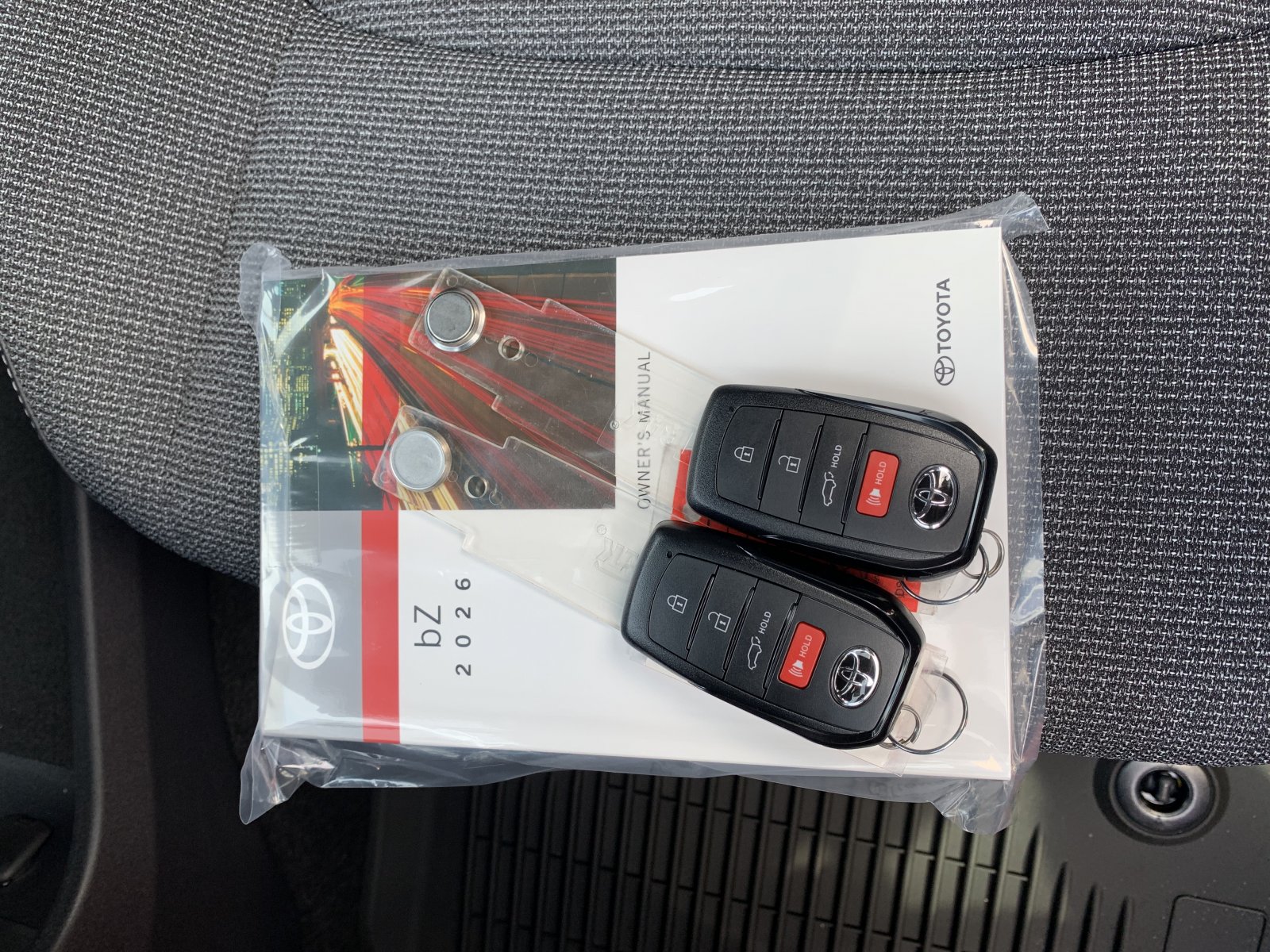 Certified Used 2026  Toyota XLE image 9